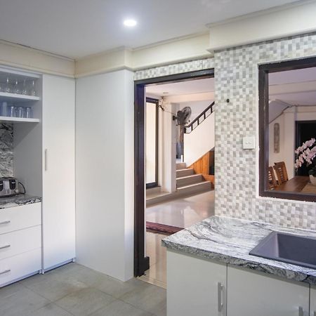 סמיניאק Villa Kibbi מראה חיצוני תמונה