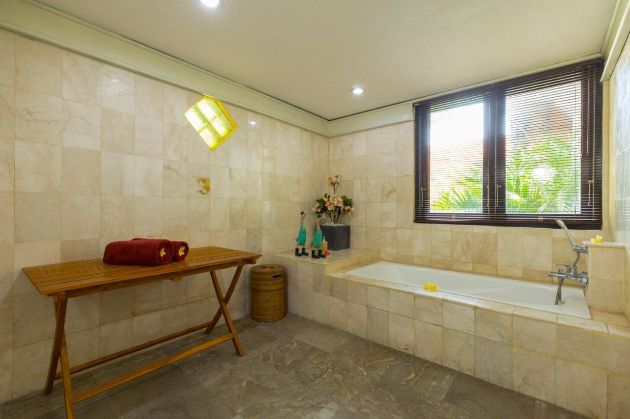 סמיניאק Villa Kibbi מראה חיצוני תמונה