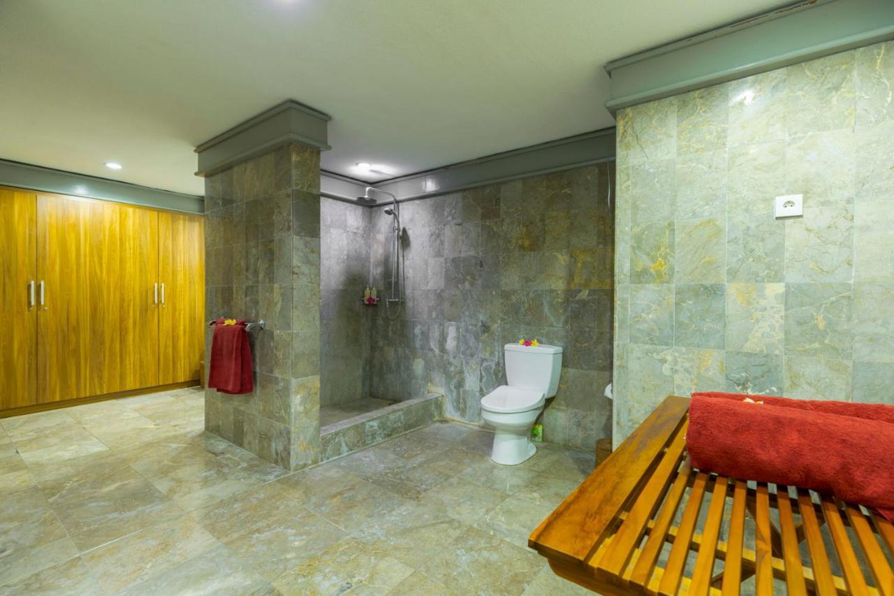סמיניאק Villa Kibbi מראה חיצוני תמונה